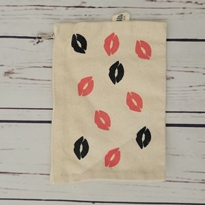 Lips 💋  Bag